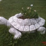 Büyük Kaplumbağa Çiçeklik Figürü