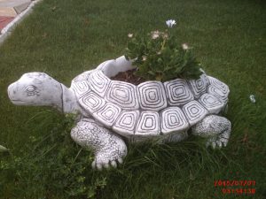 Büyük Kaplumbağa Çiçeklik Figürü