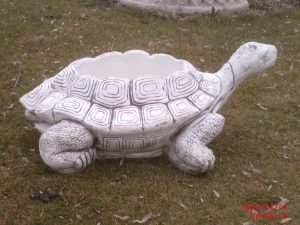 Büyük Kaplumbağa Çiçeklik Heykeli