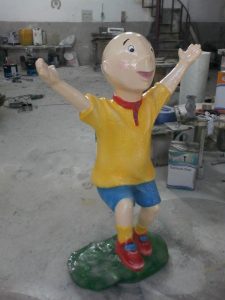 Caillou Heykeli