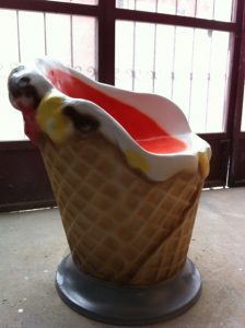 Dondurma Sandalye